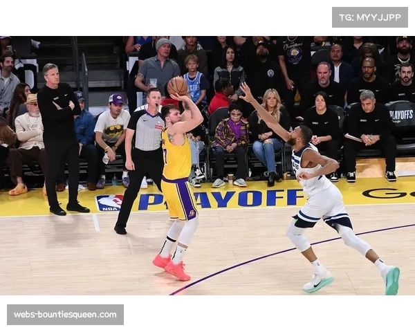 ESPN模型更新季后赛概率:湖人晋级希望降至35%,火箭冲入前六